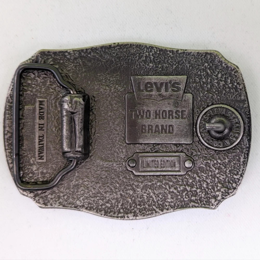 Levi's Pewter Belt Buckle Limited Edition Two Horse Vintage Unisex 3.5